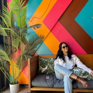 Meet your Posher, Andrea